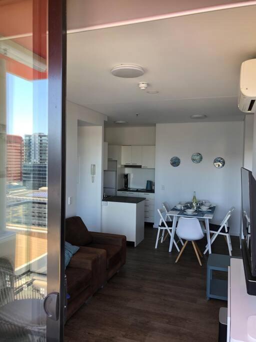 Tindy'S City Pad Adelaide Exteriör bild